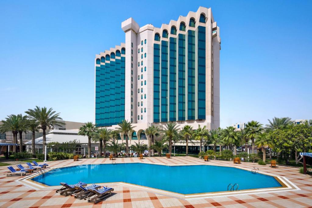 Sheraton Dammam Hotel & Convention Centre-1